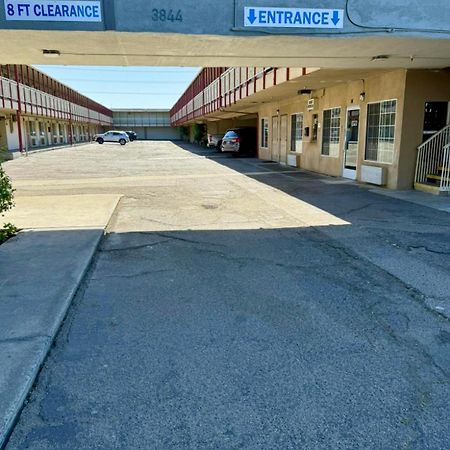 Regency Inn Fresno Eksteriør bilde