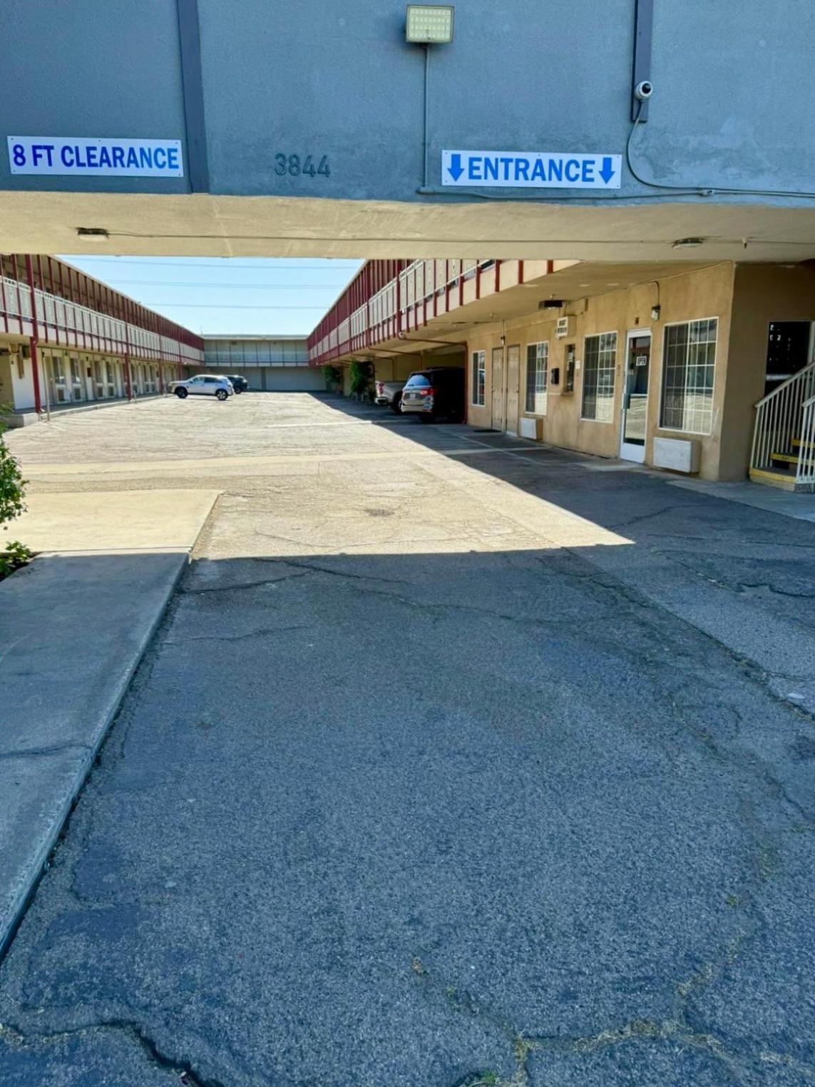 Regency Inn Fresno Eksteriør bilde