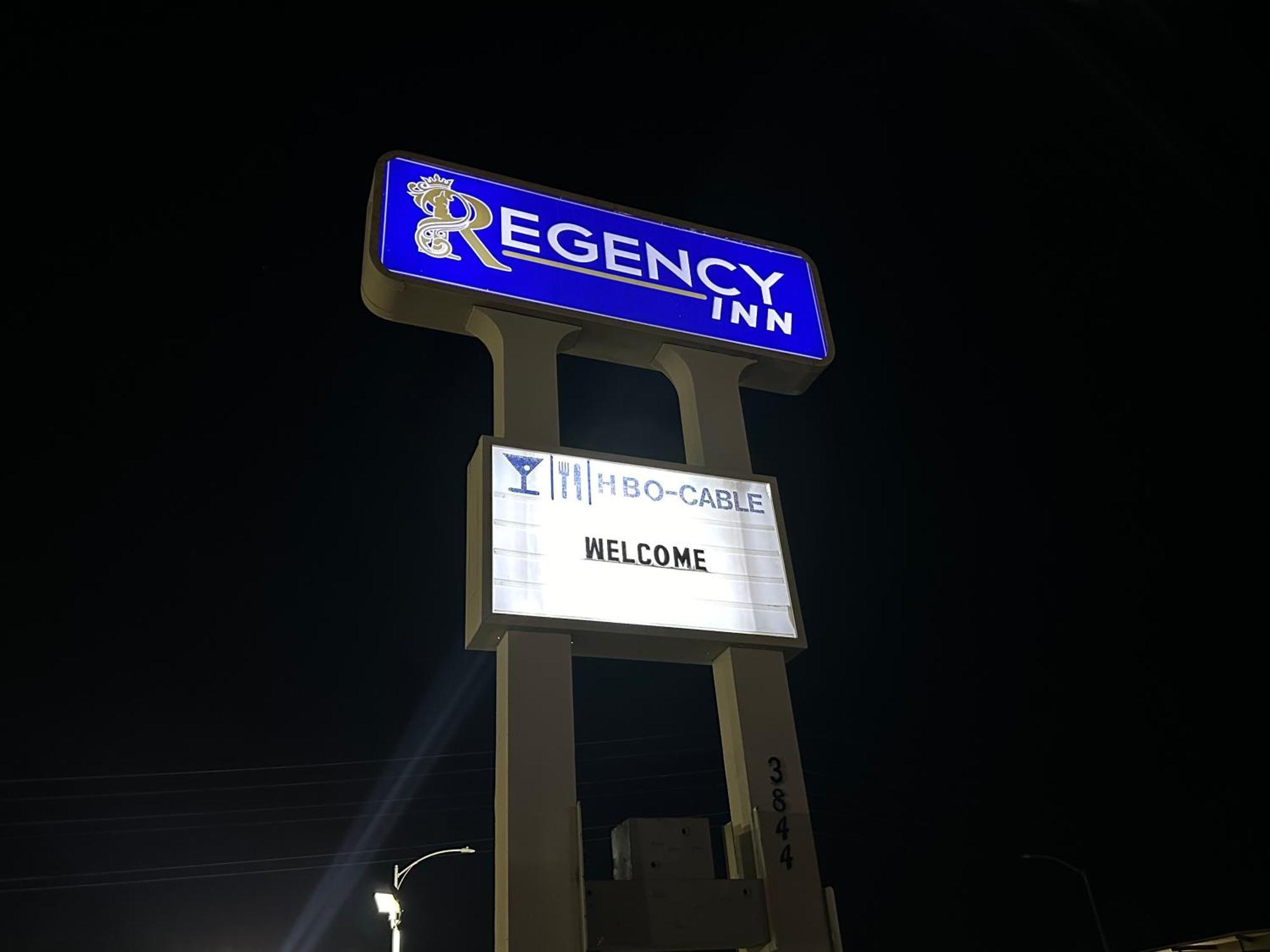 Regency Inn Fresno Eksteriør bilde