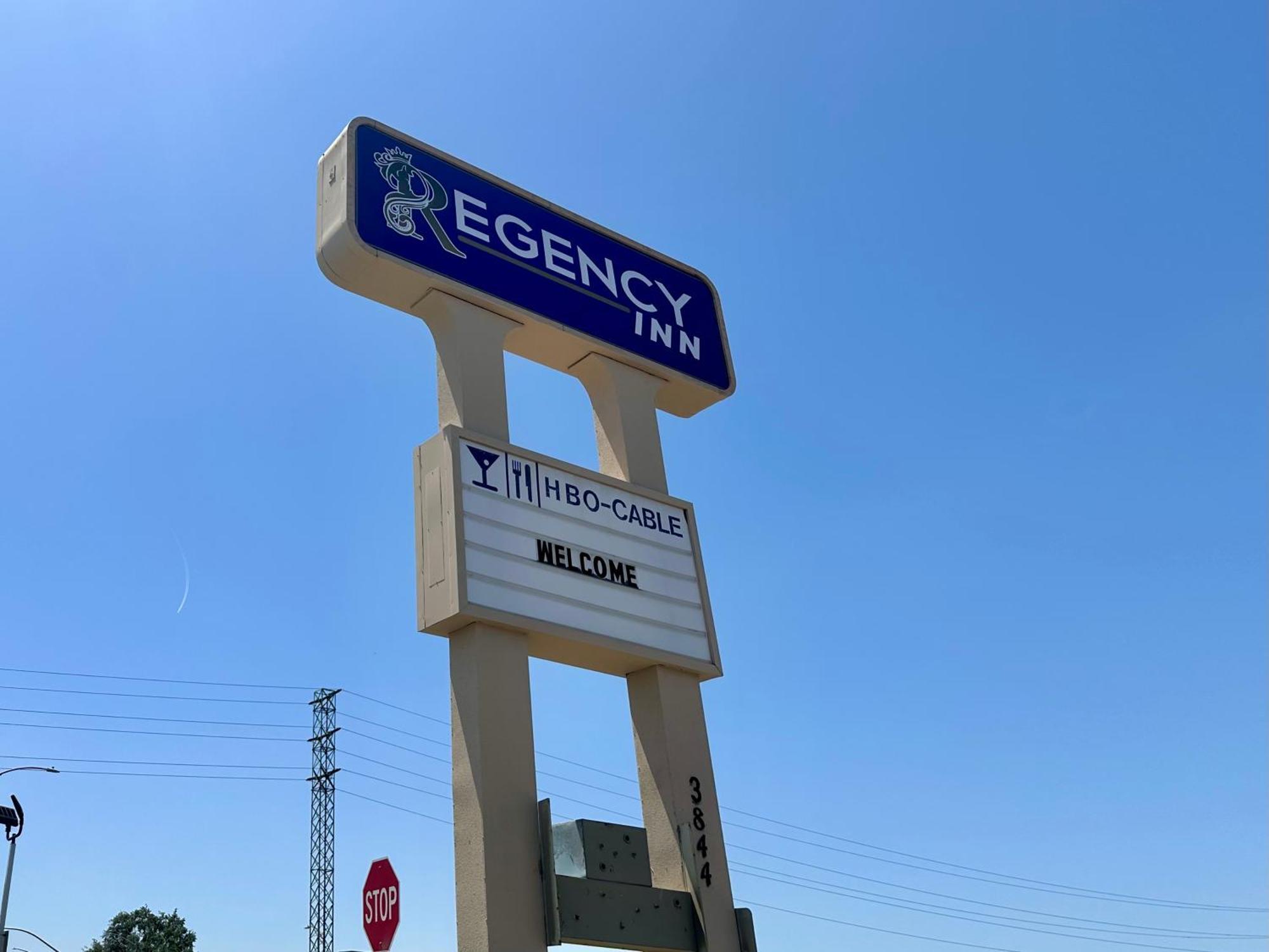Regency Inn Fresno Eksteriør bilde