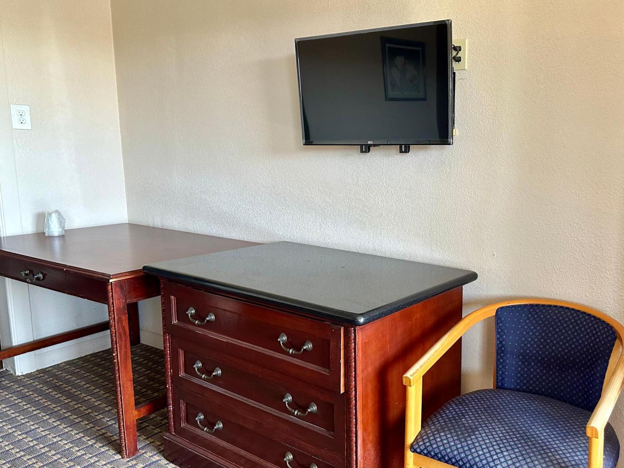 Regency Inn Fresno Eksteriør bilde